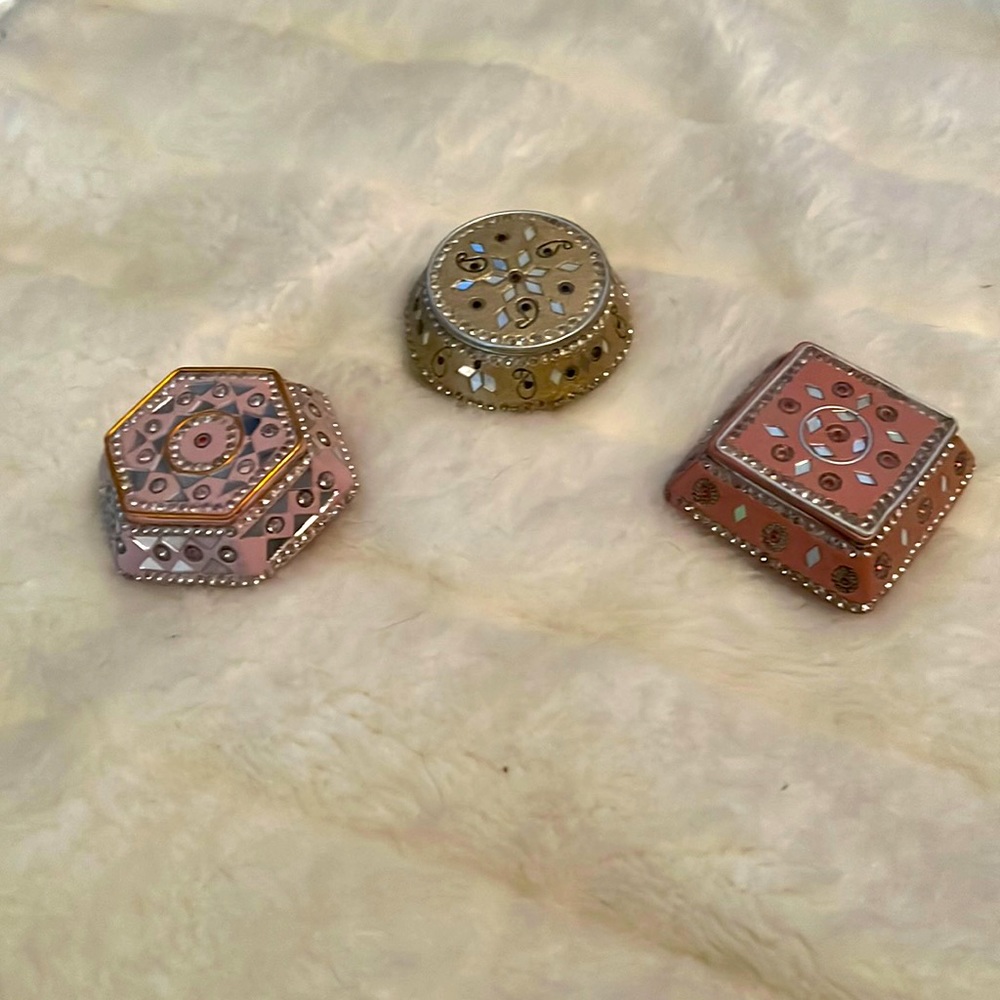 Unique Mirrored Trinket Boxes